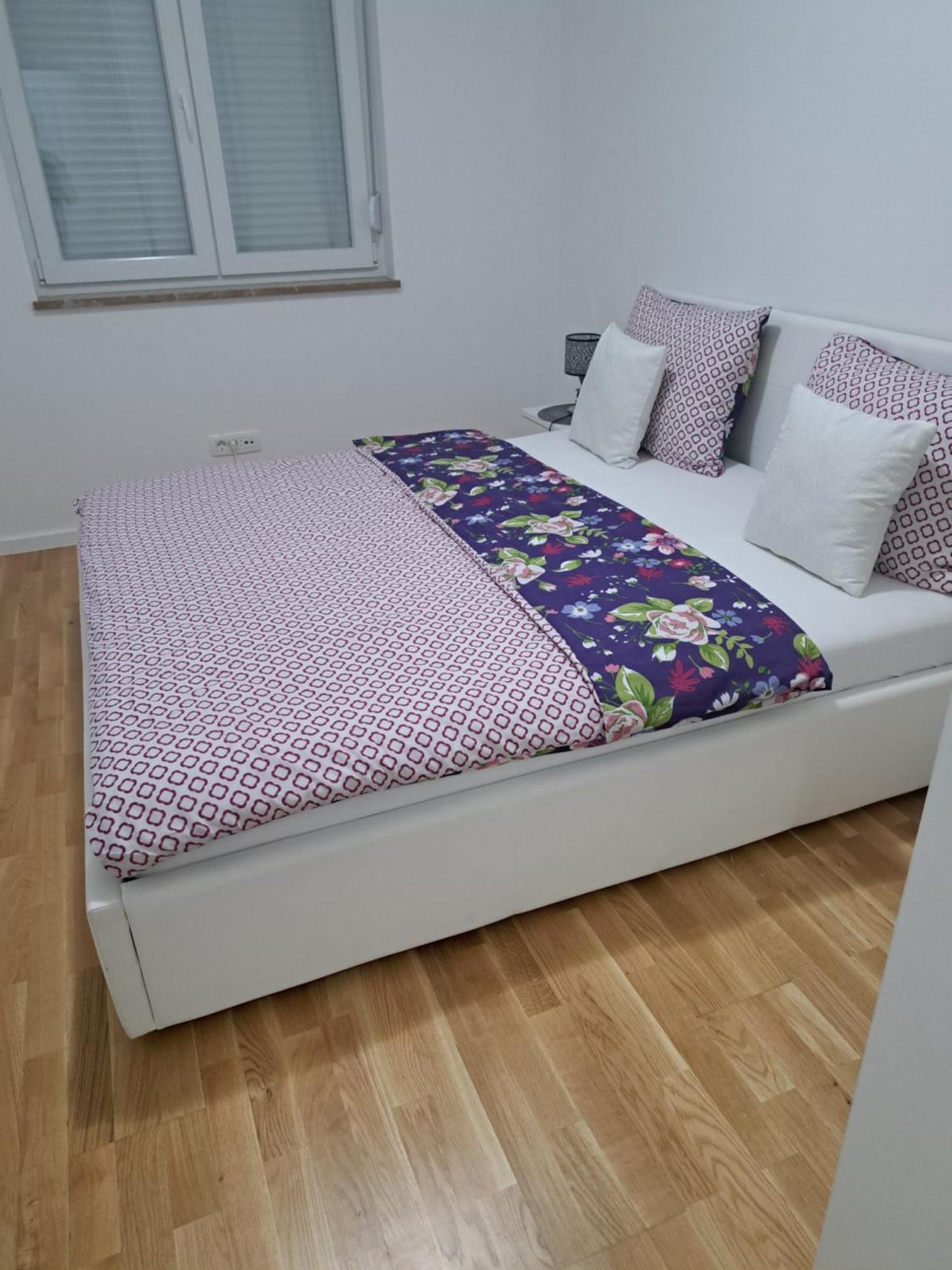 Apartman San 포수셰 외부 사진